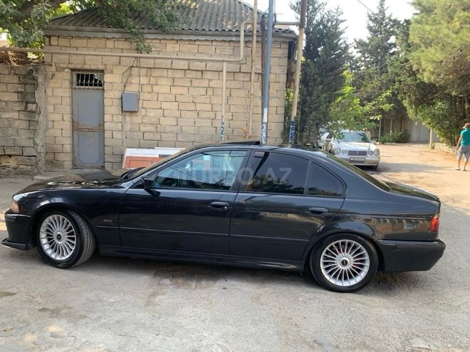 BMW 525 2001, 218,000 km - 2.5 l - Bakı