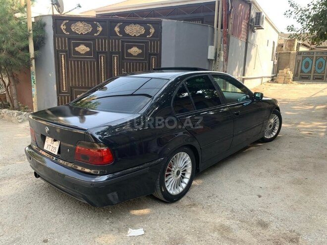 BMW 525 2001, 218,000 km - 2.5 l - Bakı