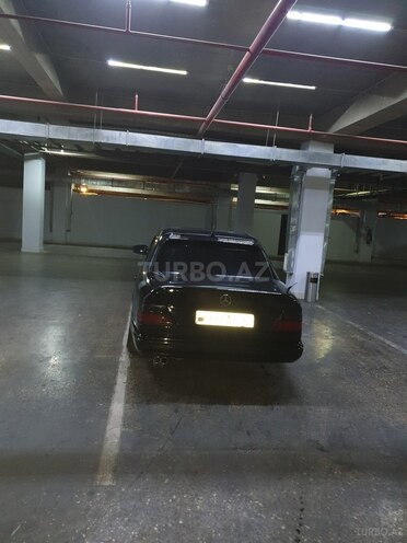 Mercedes E 200 1988, 165,833 km - 2.0 l - Şəki