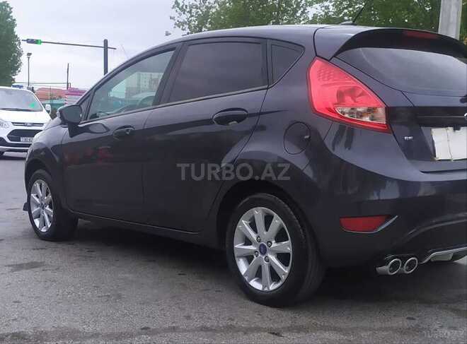 Ford Fiesta 2012, 240,000 km - 1.6 l - Bakı