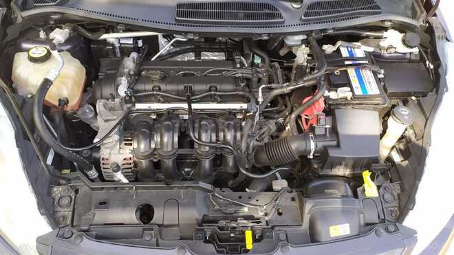 Ford Fiesta 2012, 240,000 km - 1.6 l - Bakı