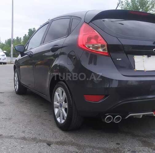 Ford Fiesta 2012, 240,000 km - 1.6 l - Bakı