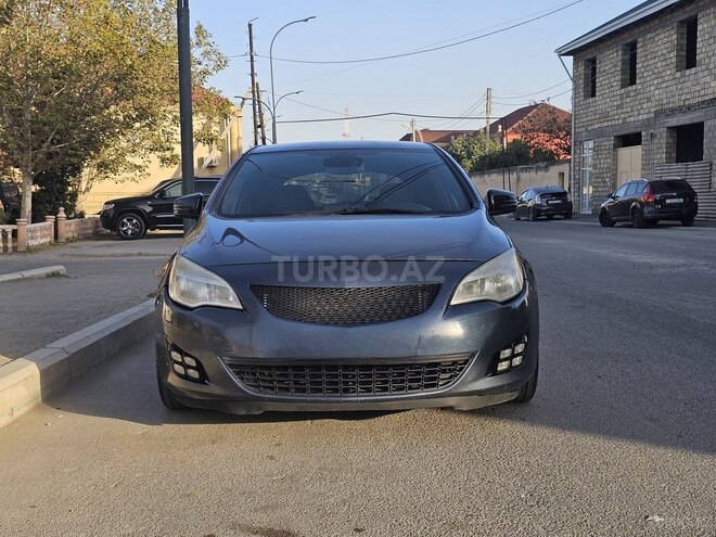 Opel Astra 2010, 270,000 km - 1.3 l - Gəncə