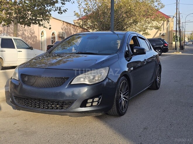 Opel Astra 2010, 270,000 km - 1.3 l - Gəncə