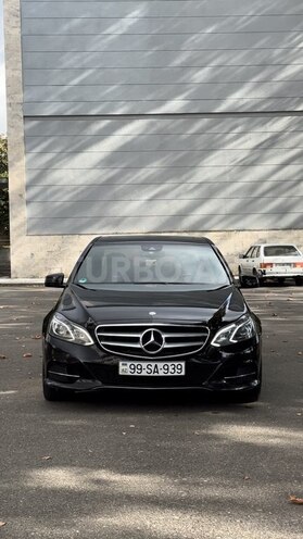 Mercedes E 220 d 2013, 264,900 km - 2.2 l - İsmayıllı