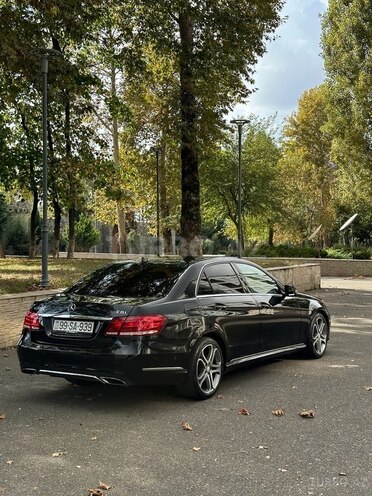 Mercedes E 220 d 2013, 264,900 km - 2.2 l - İsmayıllı