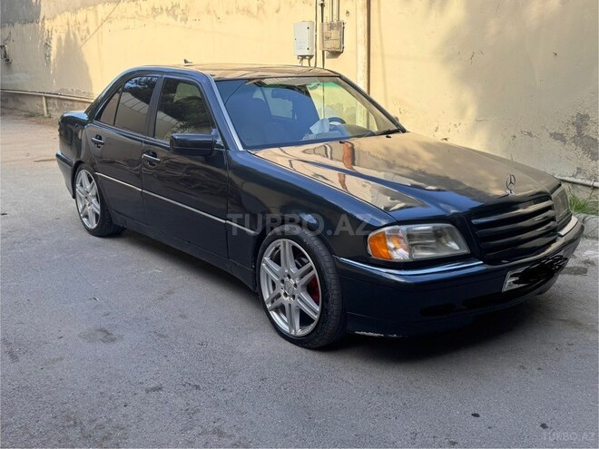 Mercedes C 230 1996, 135,000 km - 2.3 л - Bakı