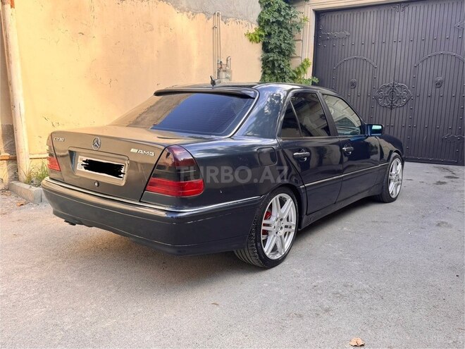 Mercedes C 230 1996, 135,000 km - 2.3 л - Bakı