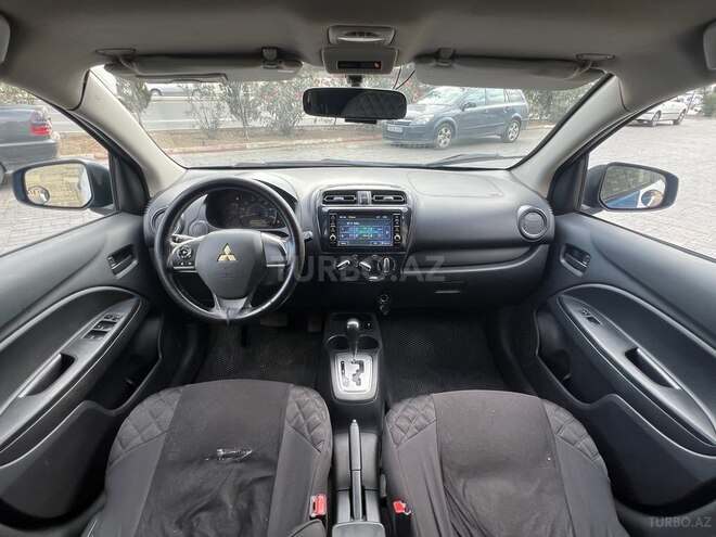 Mitsubishi Mirage 2018, 125,000 km - 1.2 l - Bakı