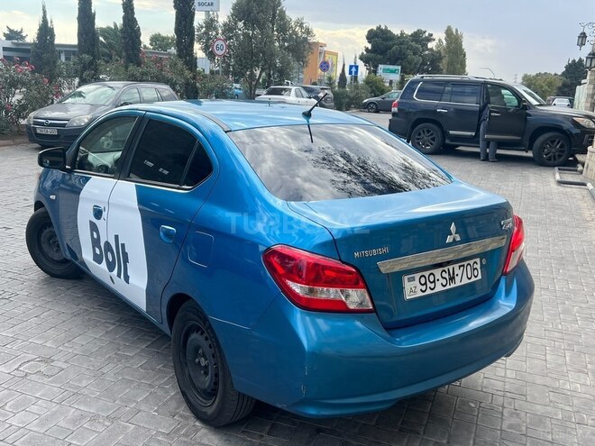 Mitsubishi Mirage 2018, 125,000 km - 1.2 l - Bakı