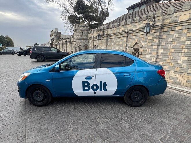 Mitsubishi Mirage 2018, 125,000 km - 1.2 l - Bakı