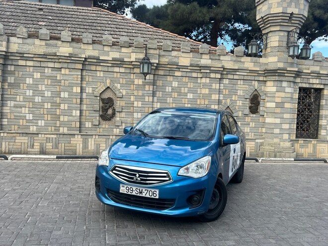 Mitsubishi Mirage 2018, 125,000 km - 1.2 l - Bakı