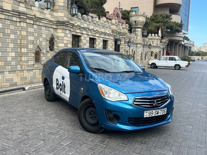Mitsubishi Mirage 2018, 125,000 km - 1.2 l - Bakı