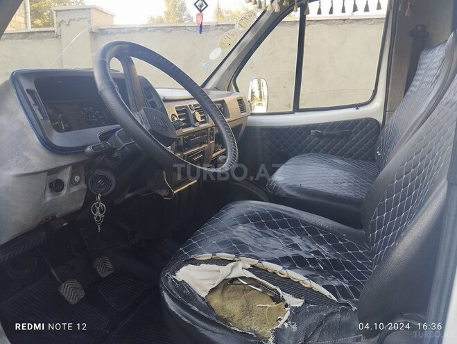 GAZ 330202-740 2001, 230,242 km - 2.4 л - Bərdə