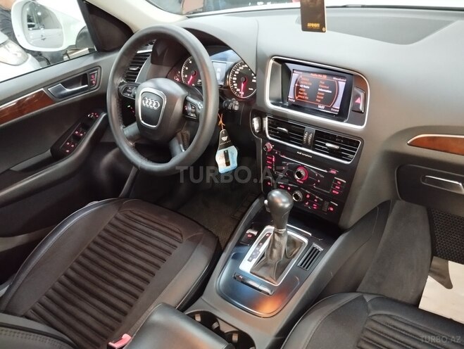 Audi Q5 2009, 169,000 km - 2.0 l - Bakı