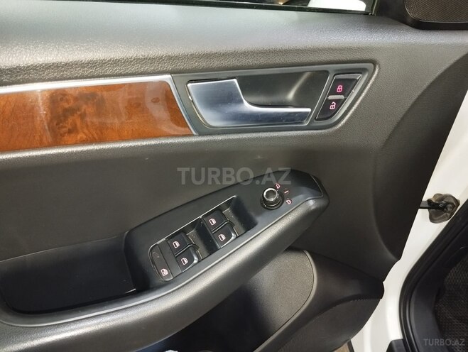 Audi Q5 2009, 169,000 km - 2.0 l - Bakı