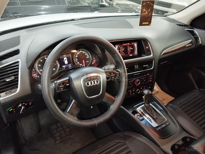 Audi Q5 2009, 169,000 km - 2.0 l - Bakı