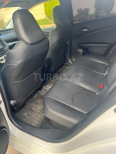 Toyota Prius 2016, 111,000 km - 1.8 l - Bakı