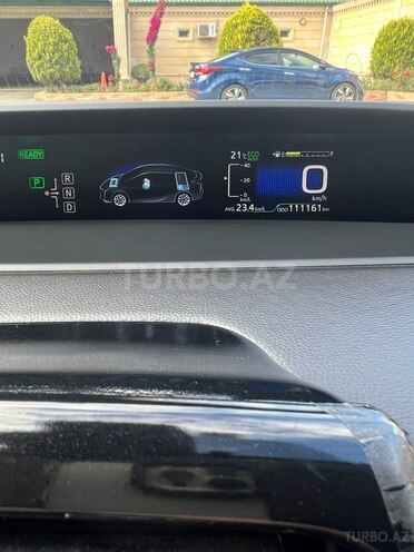 Toyota Prius 2016, 111,000 km - 1.8 l - Bakı