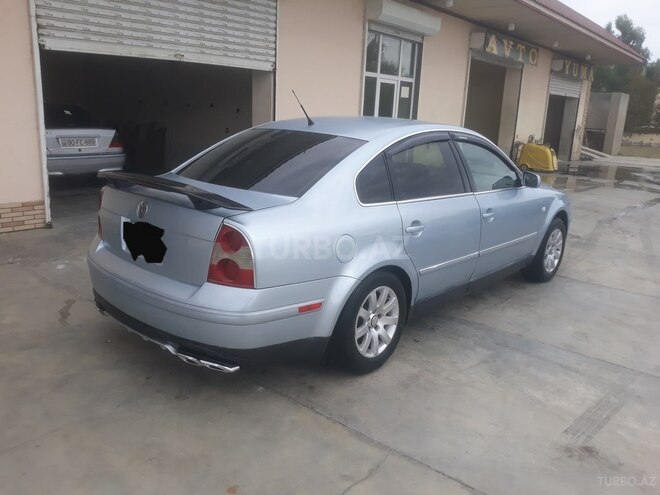 Volkswagen Passat 2003, 327,000 km - 1.8 l - Saatlı