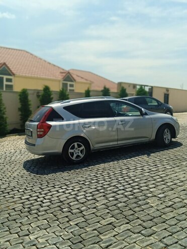 Kia Ceed 2007, 300,000 km - 1.6 l - Bakı