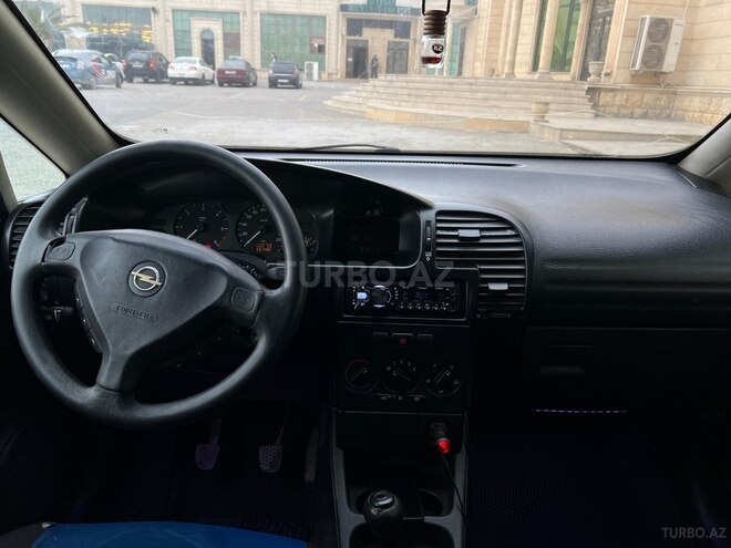 Opel Zafira 2001, 550,000 km - 2.0 l - Bakı