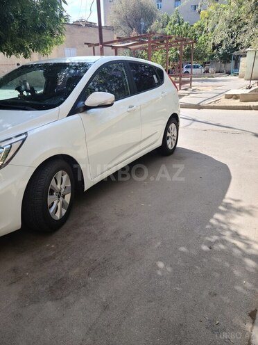 Hyundai Accent 2015, 174,000 km - 1.6 l - Sumqayıt