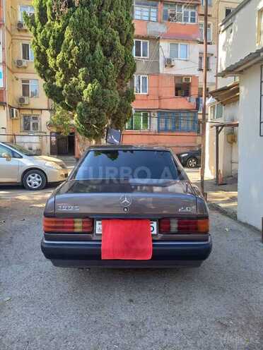Mercedes 190 1992, 400,000 km - 2.0 l - Bakı