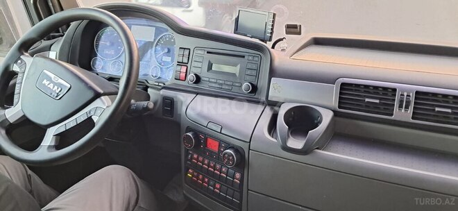 MAN TGA 18.440 2009, 870,000 km - 12.0 л - Bakı