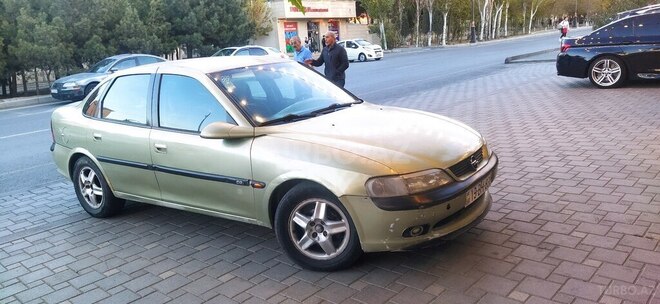 Opel Vectra 1995, 435,896 km - 1.8 l - Bakı