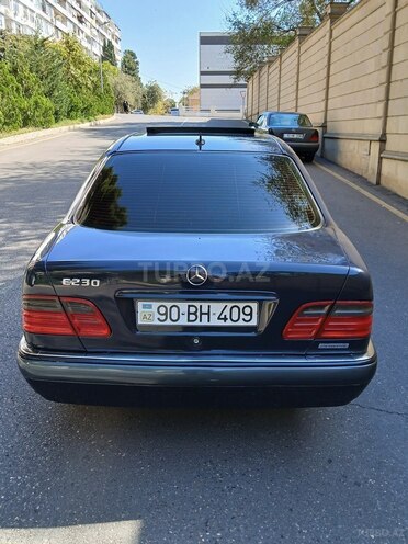 Mercedes E 230 1996, 440,000 km - 2.3 l - Bakı