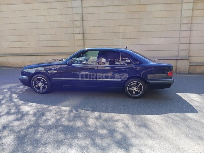 Mercedes E 230 1996, 440,000 km - 2.3 l - Bakı