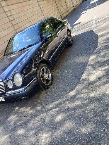 Mercedes E 230 1996, 440,000 km - 2.3 l - Bakı
