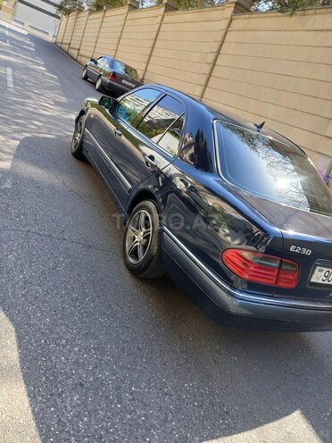 Mercedes E 230 1996, 440,000 km - 2.3 l - Bakı