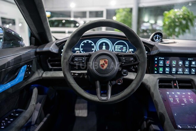Porsche Taycan Turbo GT-15