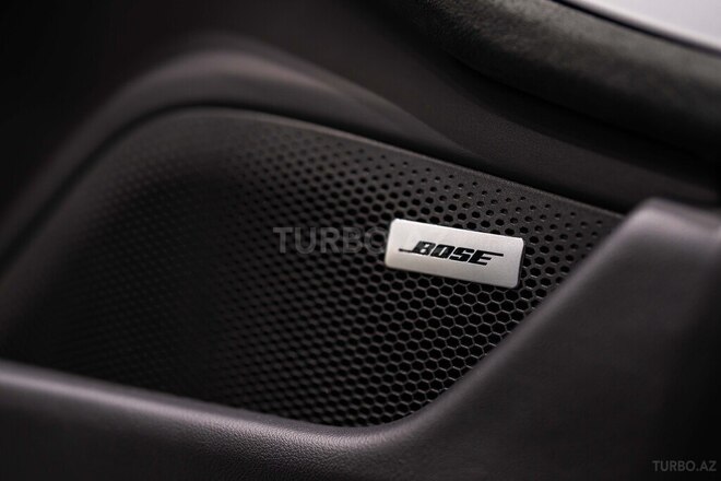 Porsche Taycan Turbo GT-22