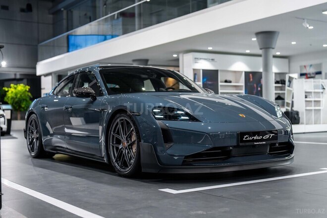 Porsche Taycan Turbo GT-3