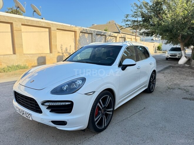 Porsche Cayenne GTS 2013, 90,560 km - 4.8 l - Bakı