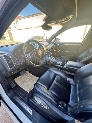 Porsche Cayenne GTS 2013, 90,560 km - 4.8 l - Bakı