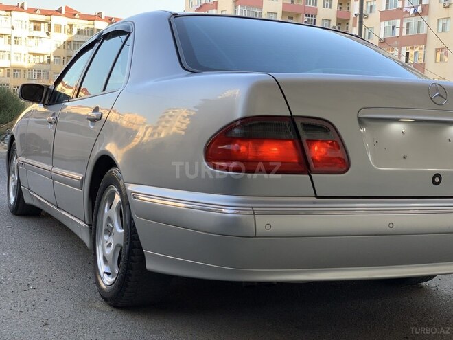 Mercedes E 320 2001, 374,513 km - 3.2 л - Bakı