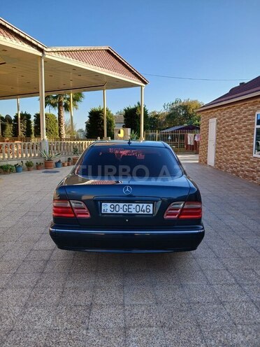 Mercedes E 280 2000, 394,000 km - 2.8 л - Masallı