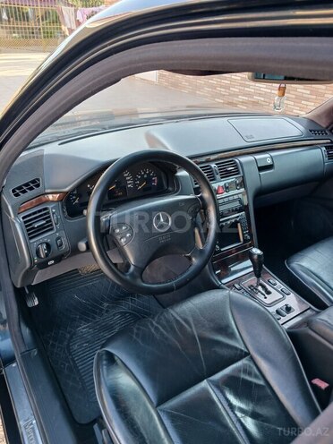 Mercedes E 280 2000, 394,000 km - 2.8 л - Masallı