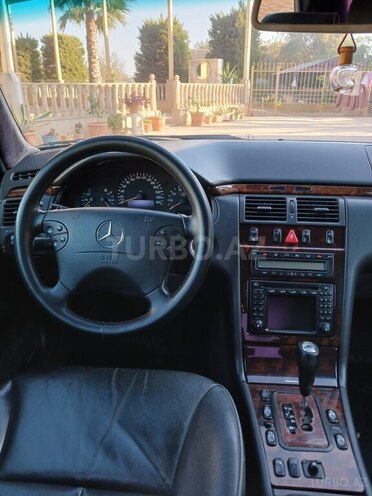 Mercedes E 280 2000, 394,000 km - 2.8 л - Masallı