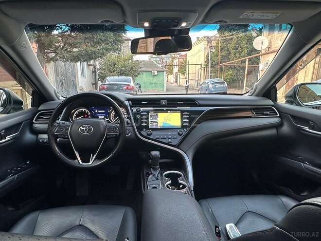 Toyota Camry-8