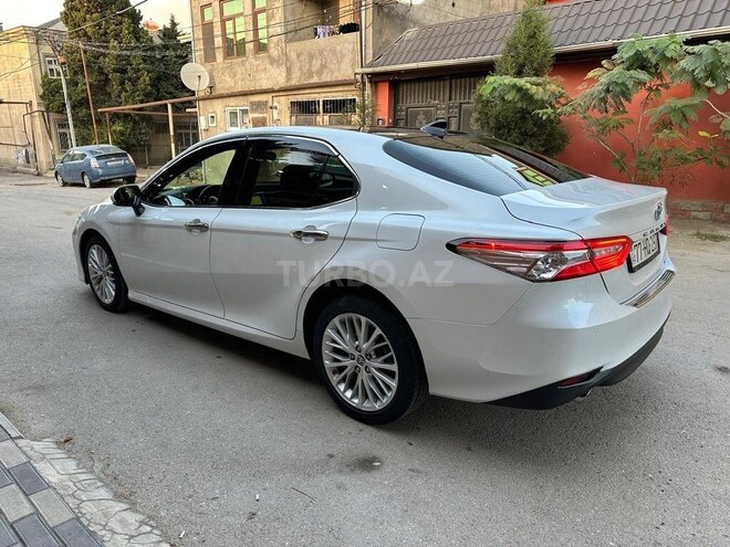Toyota Camry-2