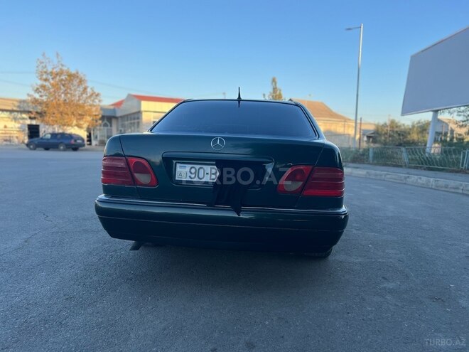 Mercedes E 230 1996, 370,000 km - 2.3 l - Mingəçevir