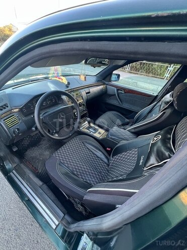 Mercedes E 230 1996, 370,000 km - 2.3 l - Mingəçevir