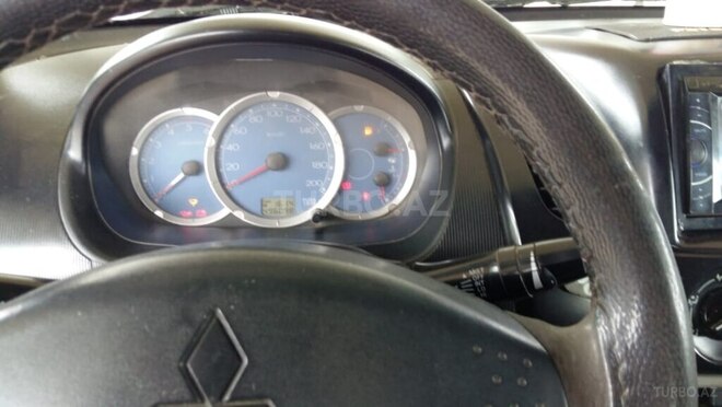 Mitsubishi L200 2008, 490,000 km - 2.5 l - Salyan