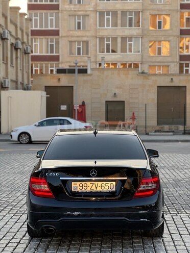 Mercedes C 250 2014, 178,000 km - 1.8 l - Bakı