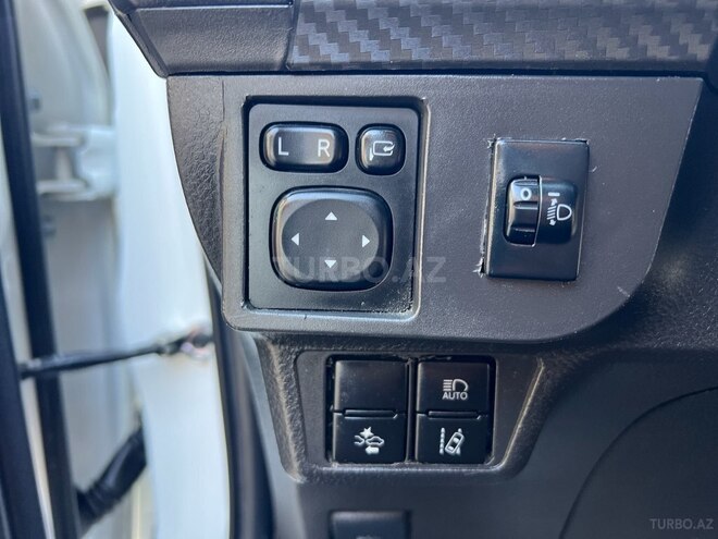 Toyota Corolla Fielder 2017, 148,000 km - 1.5 л - Bakı